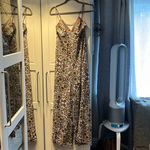 Guess -flowery one piece jumper worn Once - Picture 1 of 5